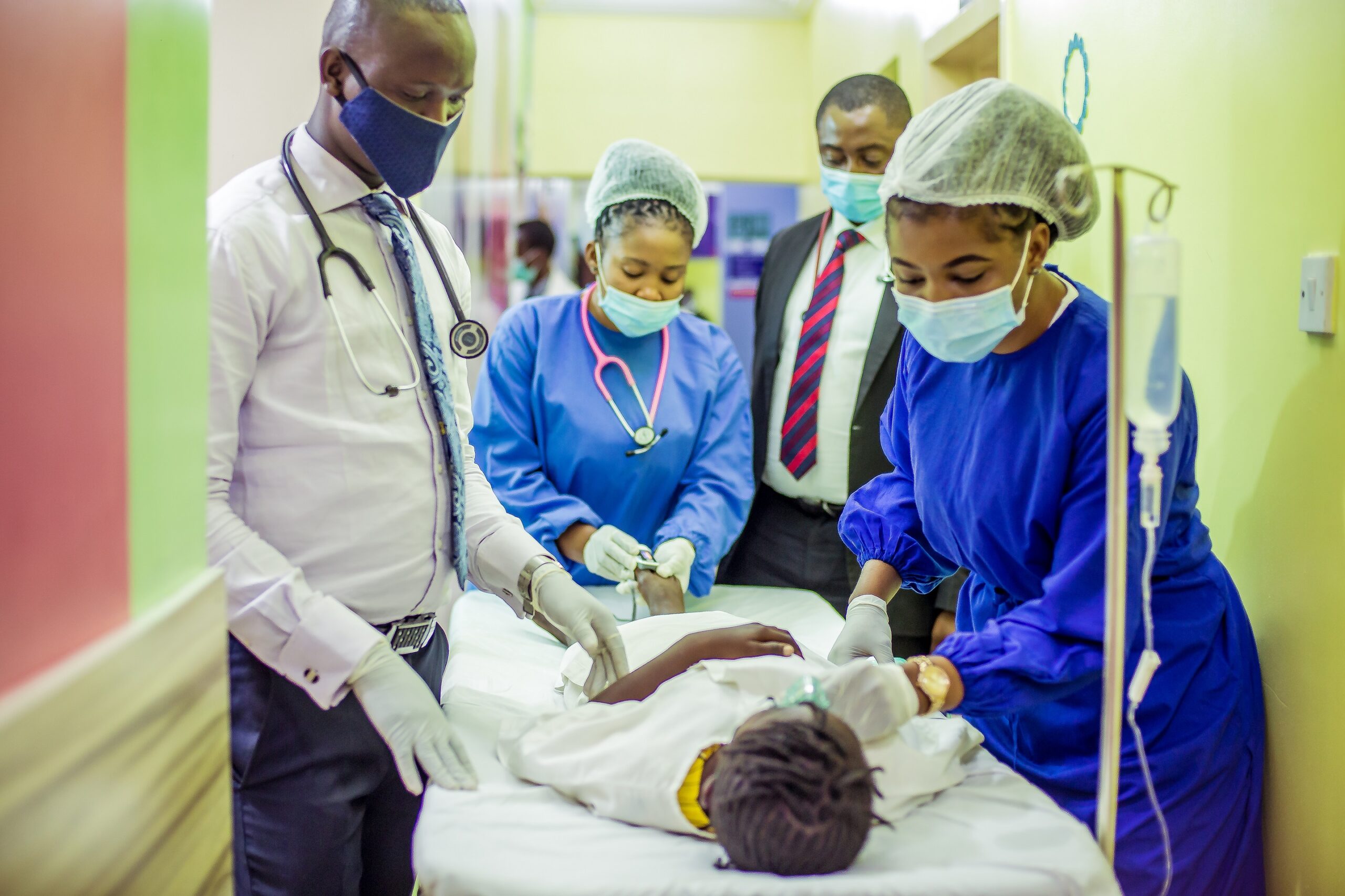 Limi paediatric team reviewing a child at the bedside
